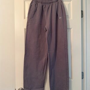 ALO Yoga Lavender Lounge Pants